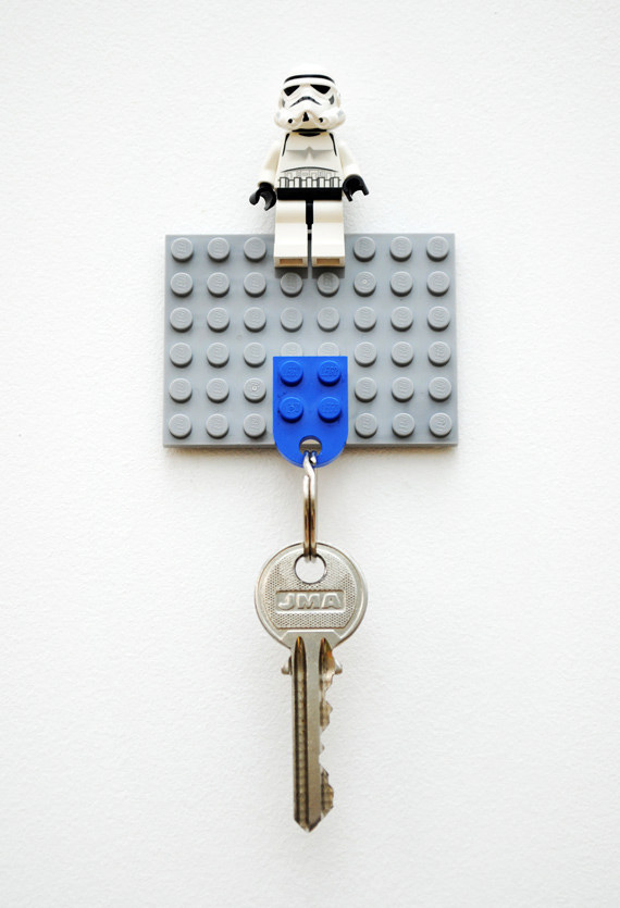 2 Lego key holder via simphome