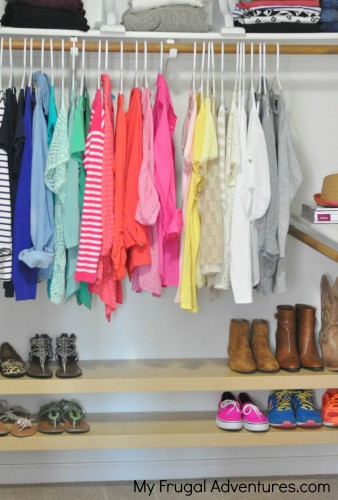 22 Use floating shelves to organize kiddos closets 2 via simphome
