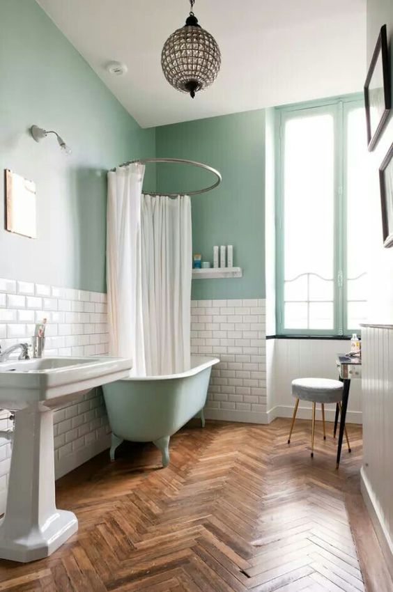 6 A Roll top Bathtub for Beautifying Apartment’s Bathroom via simphome