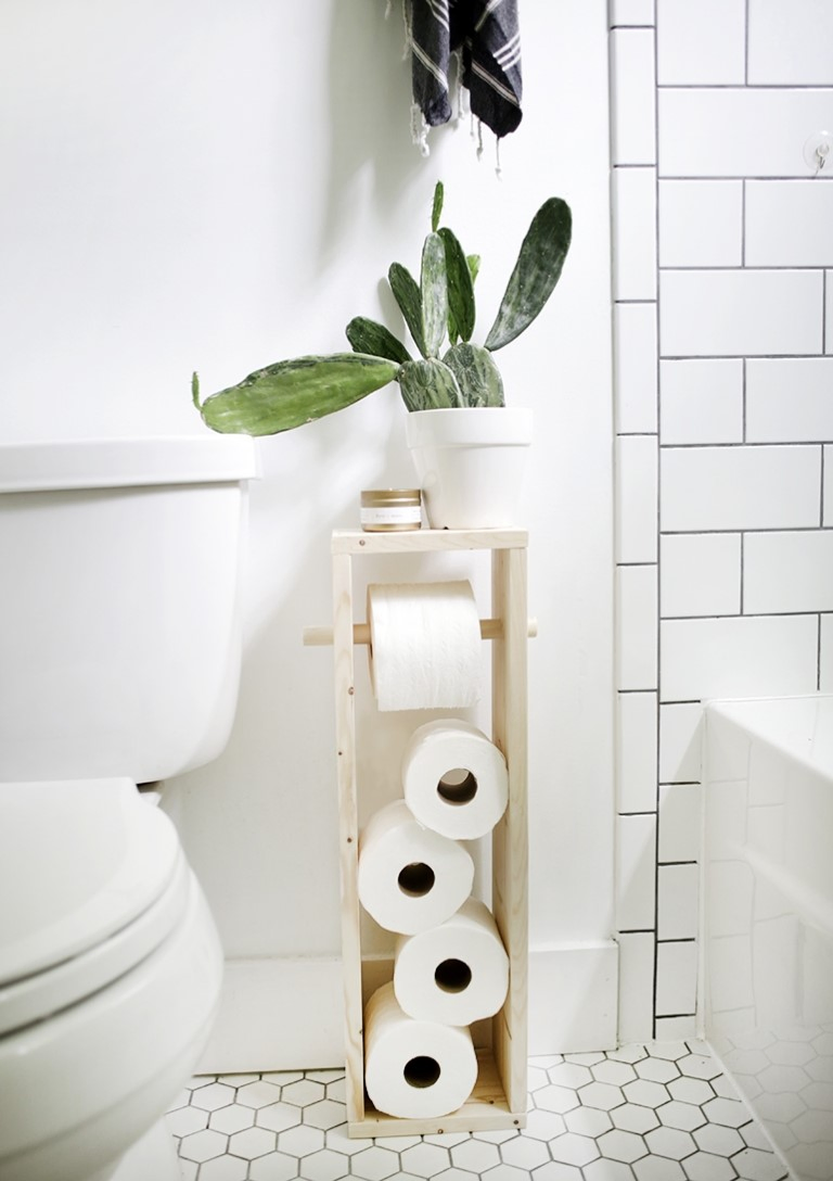 8 DIY Toilet Paper Stand by the Merrythought simphome com