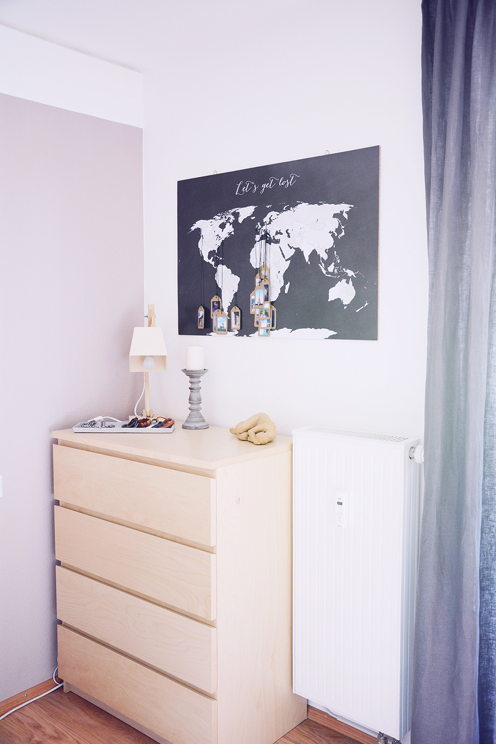 17 DIY Interior Tagging a World Map with your favorite Picture simphome com