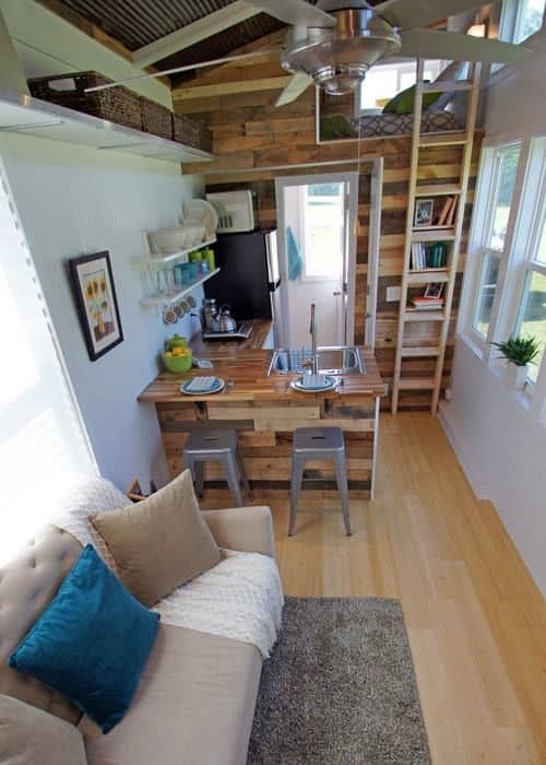 91 This Bubbly Tiny House Looks Gorgeous But Then I Saw The Inside Simphome