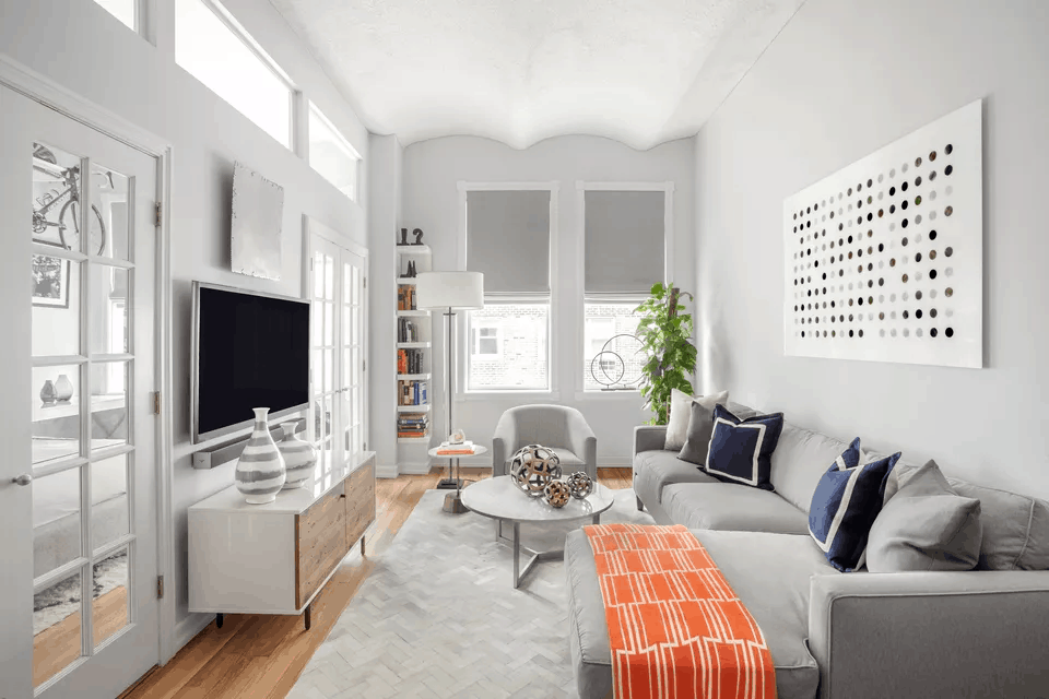 1 Match Your Furniture with The Walls via simphome