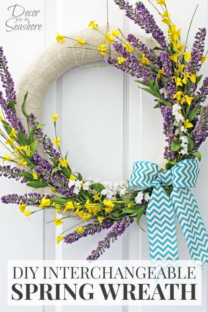 3. DIY Beautiful Spring Wreath via SIMPHOME.COM