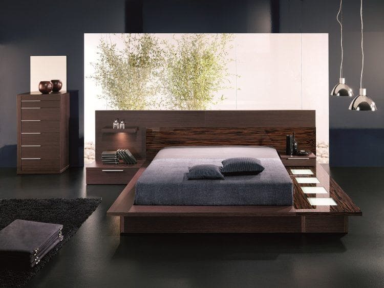 1.Bed with Backdrop Idea via Simphome.com