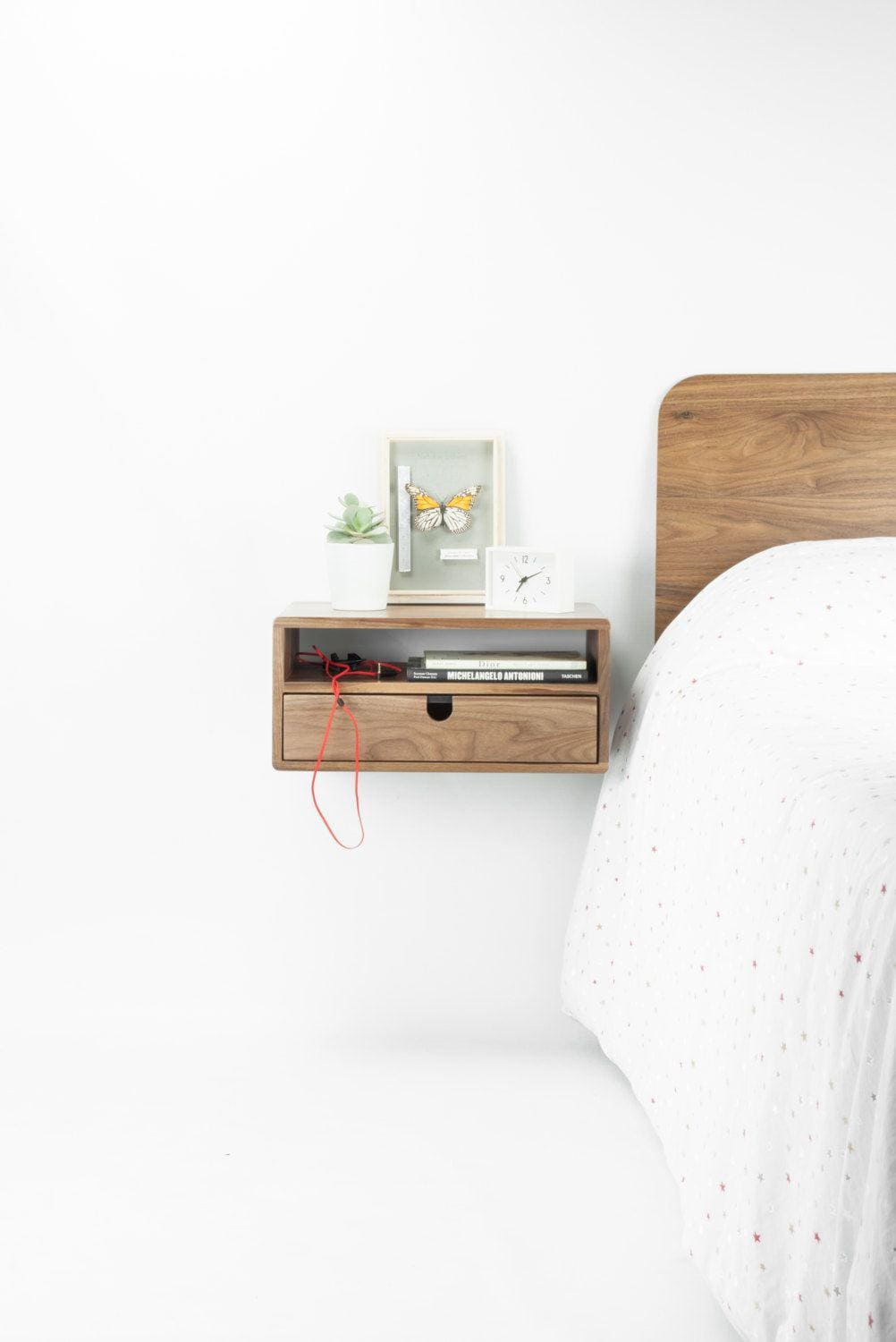 2.Floating Nightstand by Simphome.com