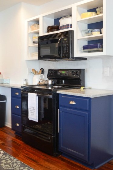 7.Change your Cabinet Color and make it More Attractive After via Simphome.com