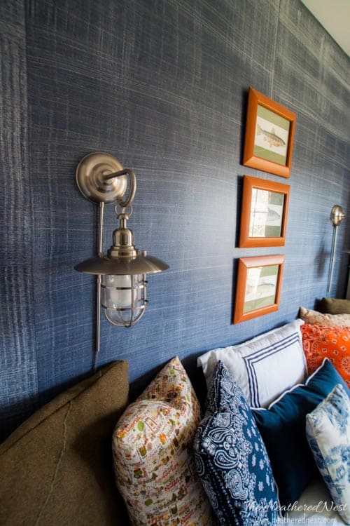 7.denim faux finish for walls GREAT idea to add texture and interest for an upscale look on a budget Looks like grasscloth or real denim jeans via Simphome.com