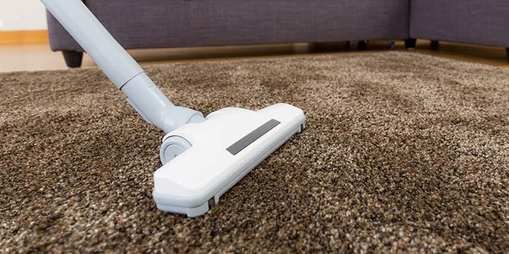 6. Vacuum the Floor by simphome.com