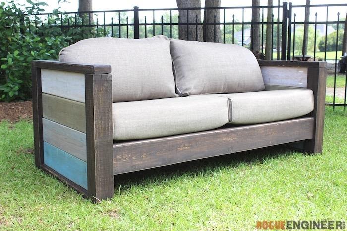 3. Outdoor Wooden Sofa by simphome.com